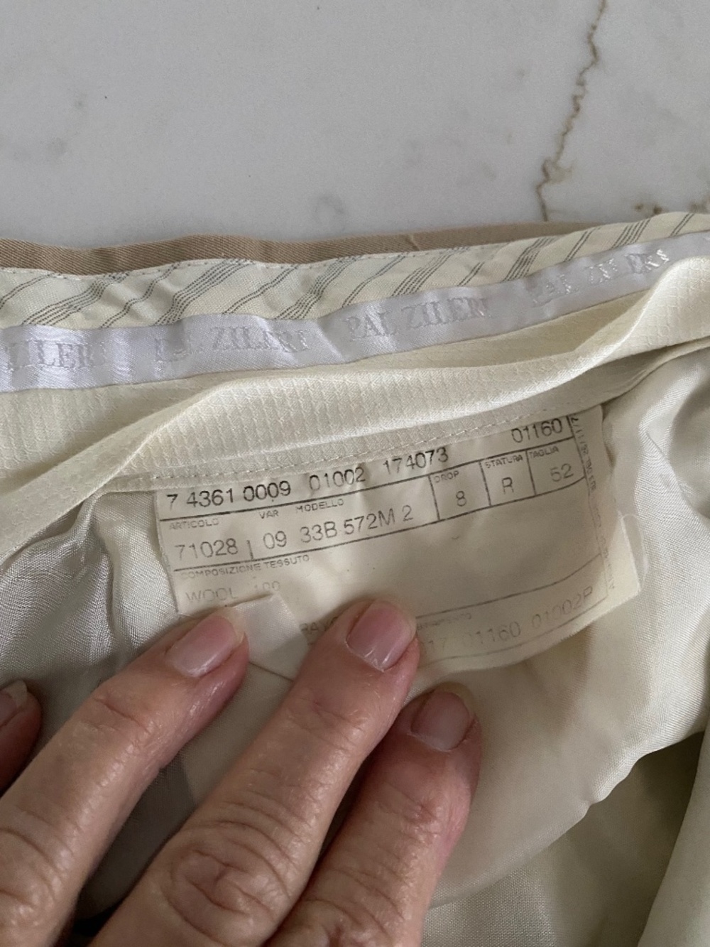 Pal Zileri, Gruppo For All, Made in Italy, Wool/Rayon Suit, Size 52R EU, 42R US - Picture 11 of 16